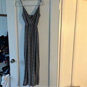 Zinga Navy Blue & White Striped Spaghetti Strap Maxi Dress Size Small EUC
